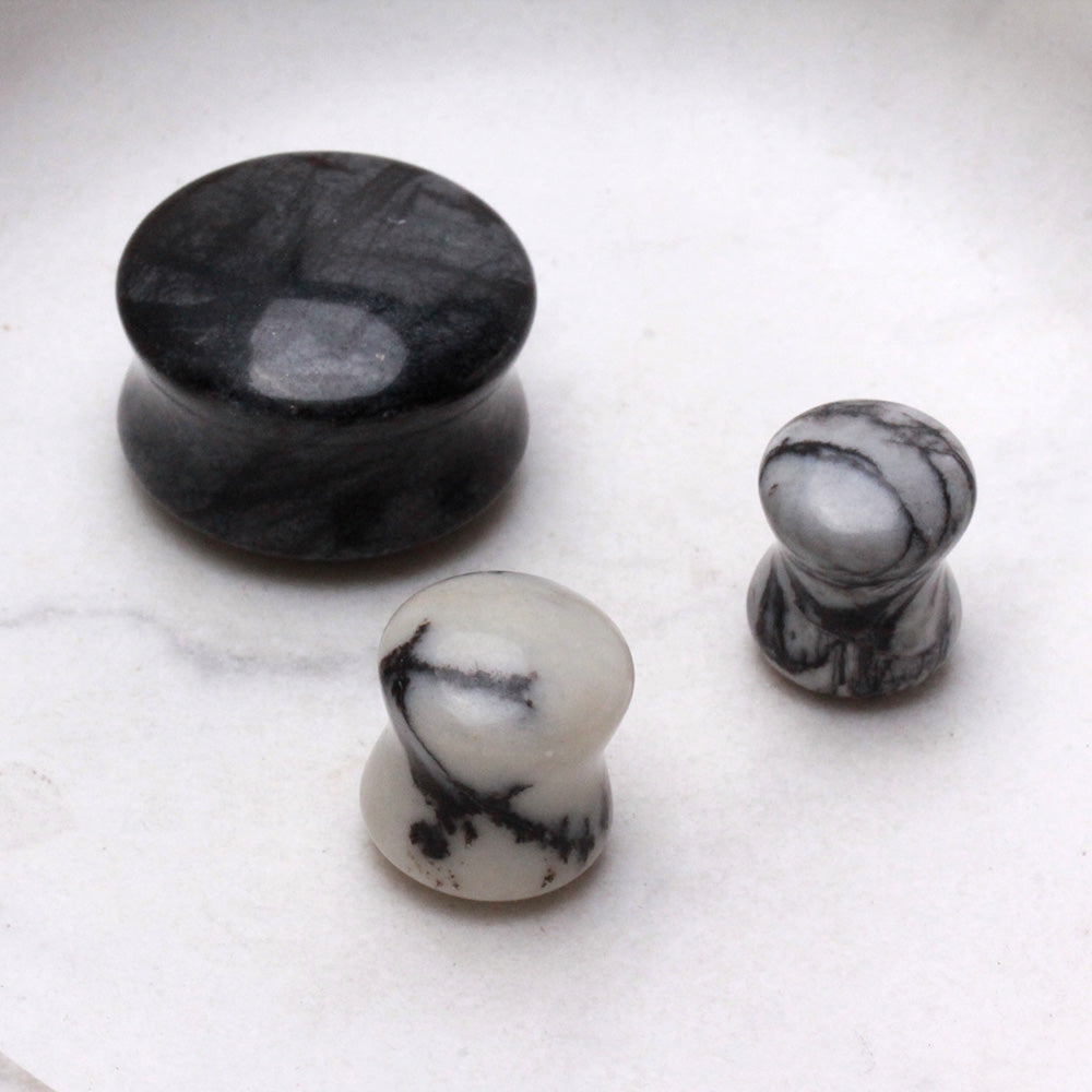 Natural Black Net Jasper Stone Saddle Plug Plugs Skin Metals