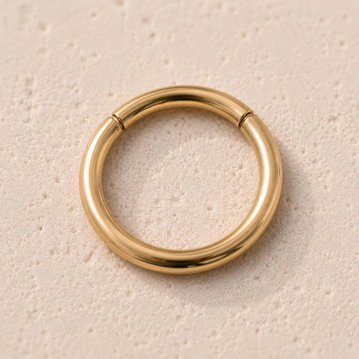 Clicker Rings 101: How to Choose the Right Size & Style