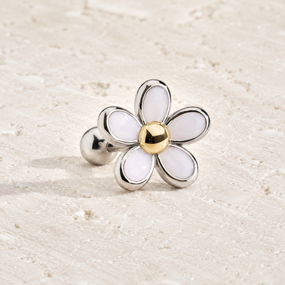 316L Surgical Steel Sweet White Daisy Cartilage Earring - Skin Metals