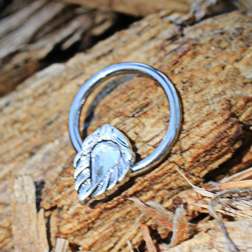 Stainless Steel Jeweled Leaf Captive Bead Ring / Septum Ring Captive Bead Impulse Piercings