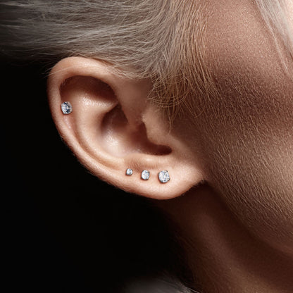 CZ Prong Set Threadless Top PVD Over 316L Surgical Steel Push in Style Labret, Flat Back Studs Labret Skin Metals