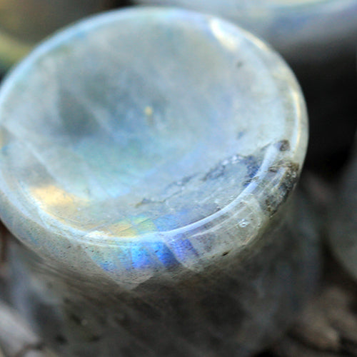 Natural White Labradorite Concave Stone Saddle Plug Plugs Impulse Piercings