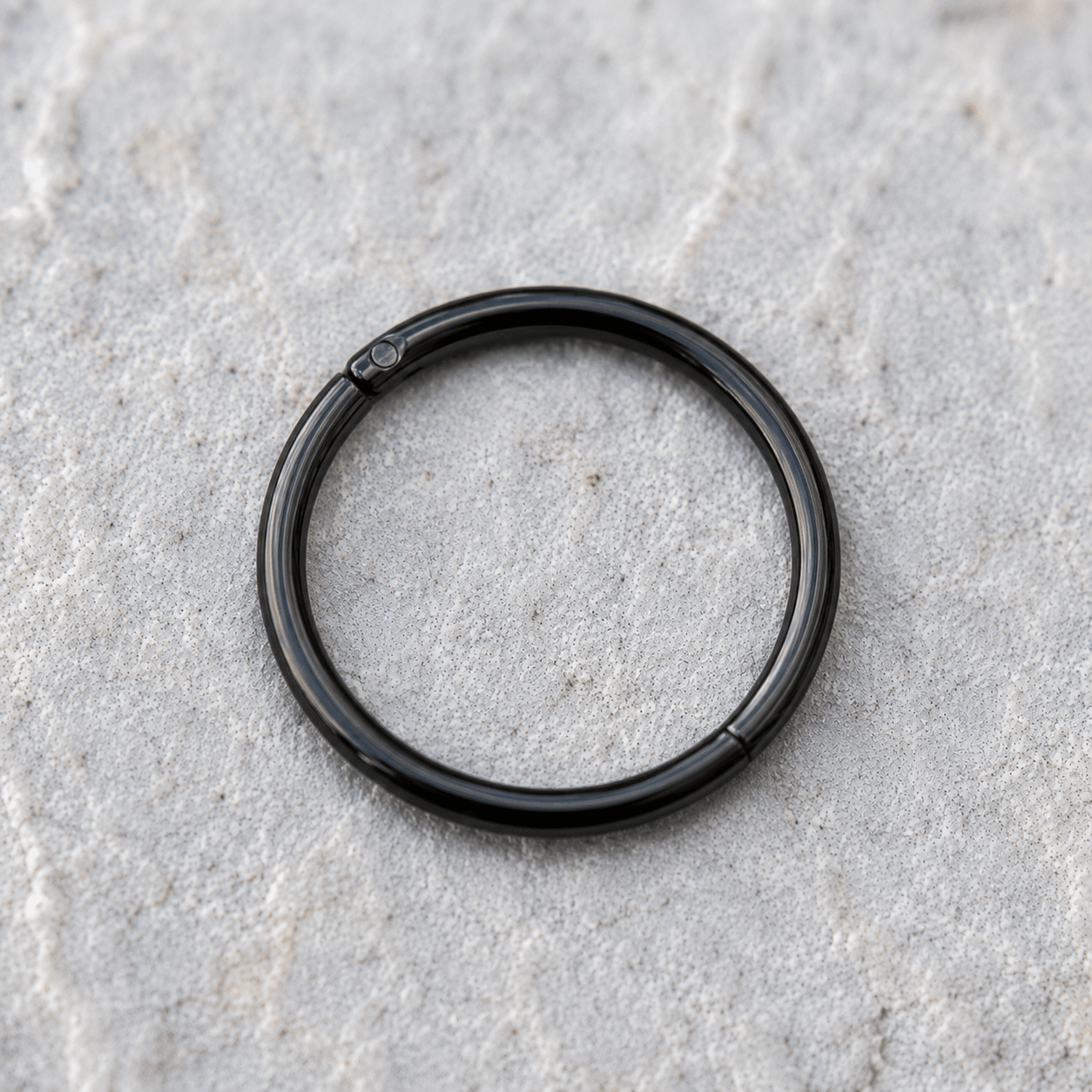 Black PVD Titanium Seamless Clicker Ring 16G