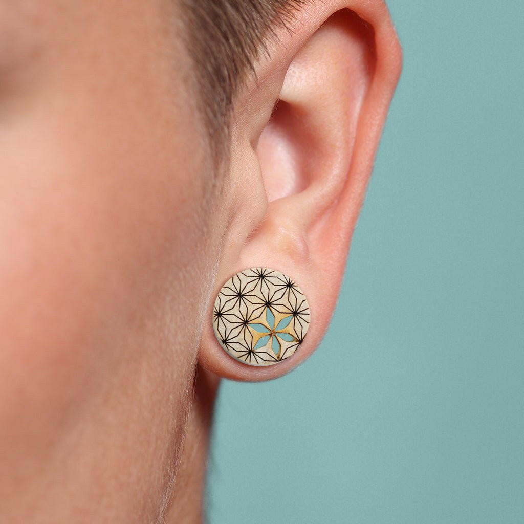 Crocodile Wood Flower of Life Cut Out Saddle Fit Organic Plug Tunnels Plugs Impulse Piercings