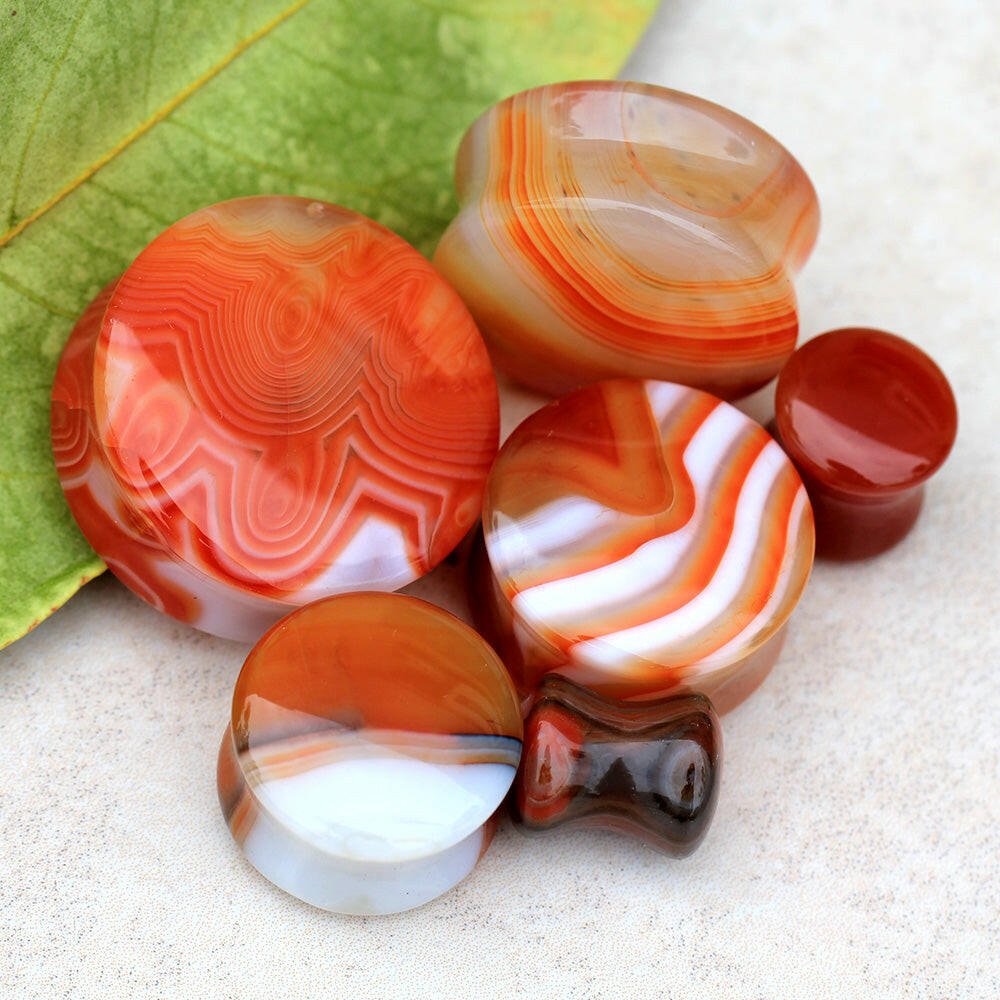 Natural Red Stripe Agate Stone Saddle Plug Plugs Impulse Piercings