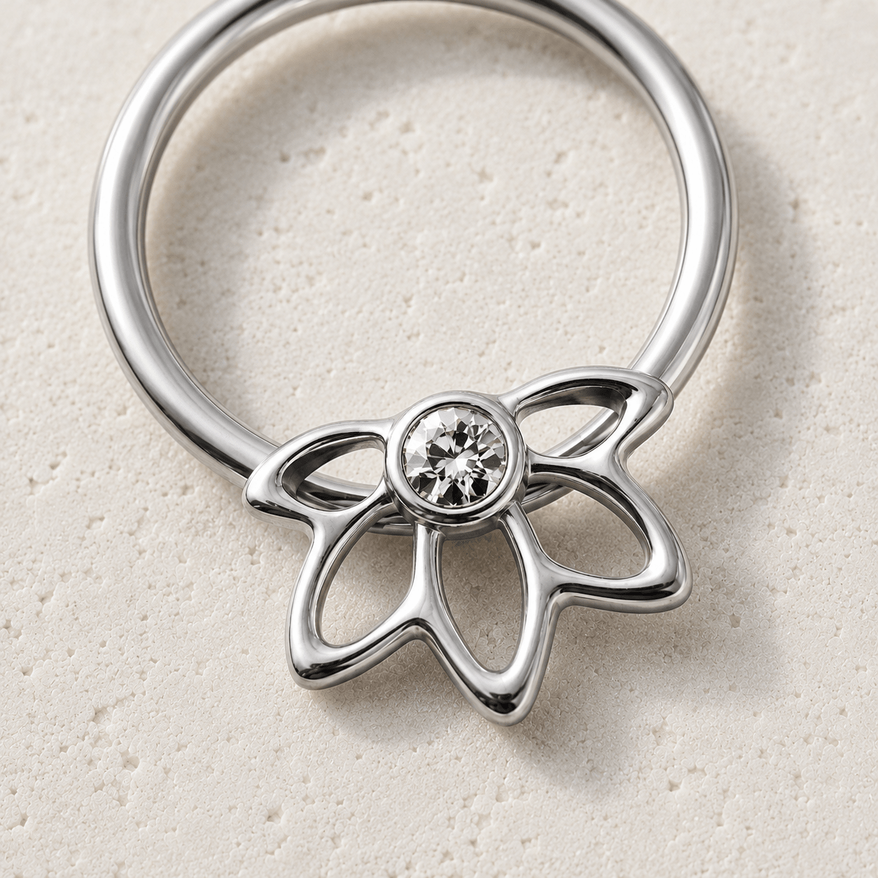 Stainless Steel Flower Snap-in Captive Bead Ring