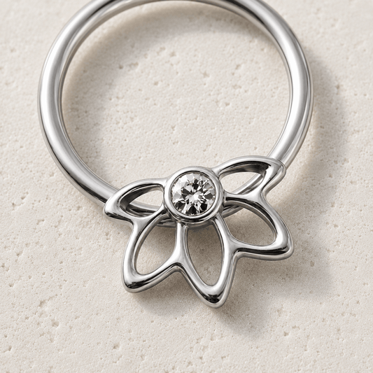 Stainless Steel Flower Snap-in Captive Bead Ring