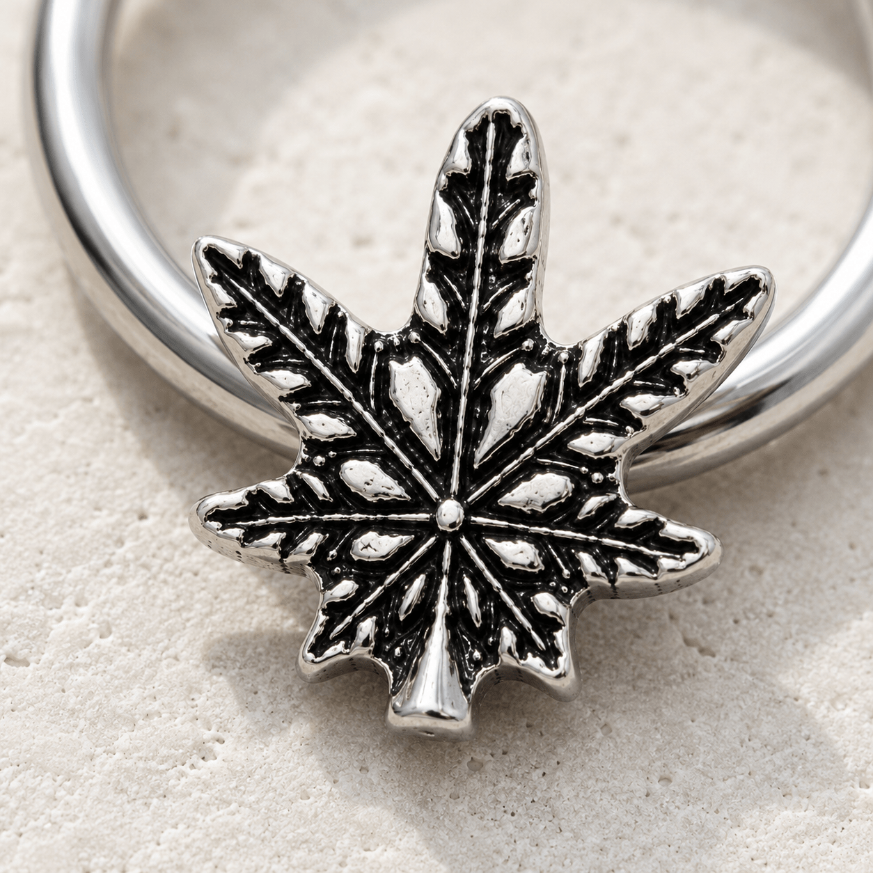 Pot Leaf Septum Ring snap-in closure detail